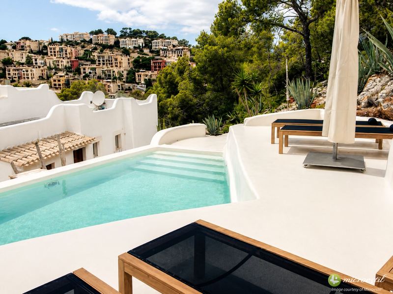 Outdoor & pools · Real project · Microestil® system — microcement finish